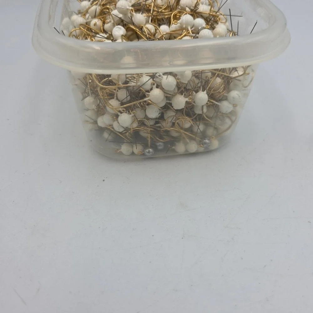 3 lbs Of Jig Heads White #4? Gold Weedless Hooks
